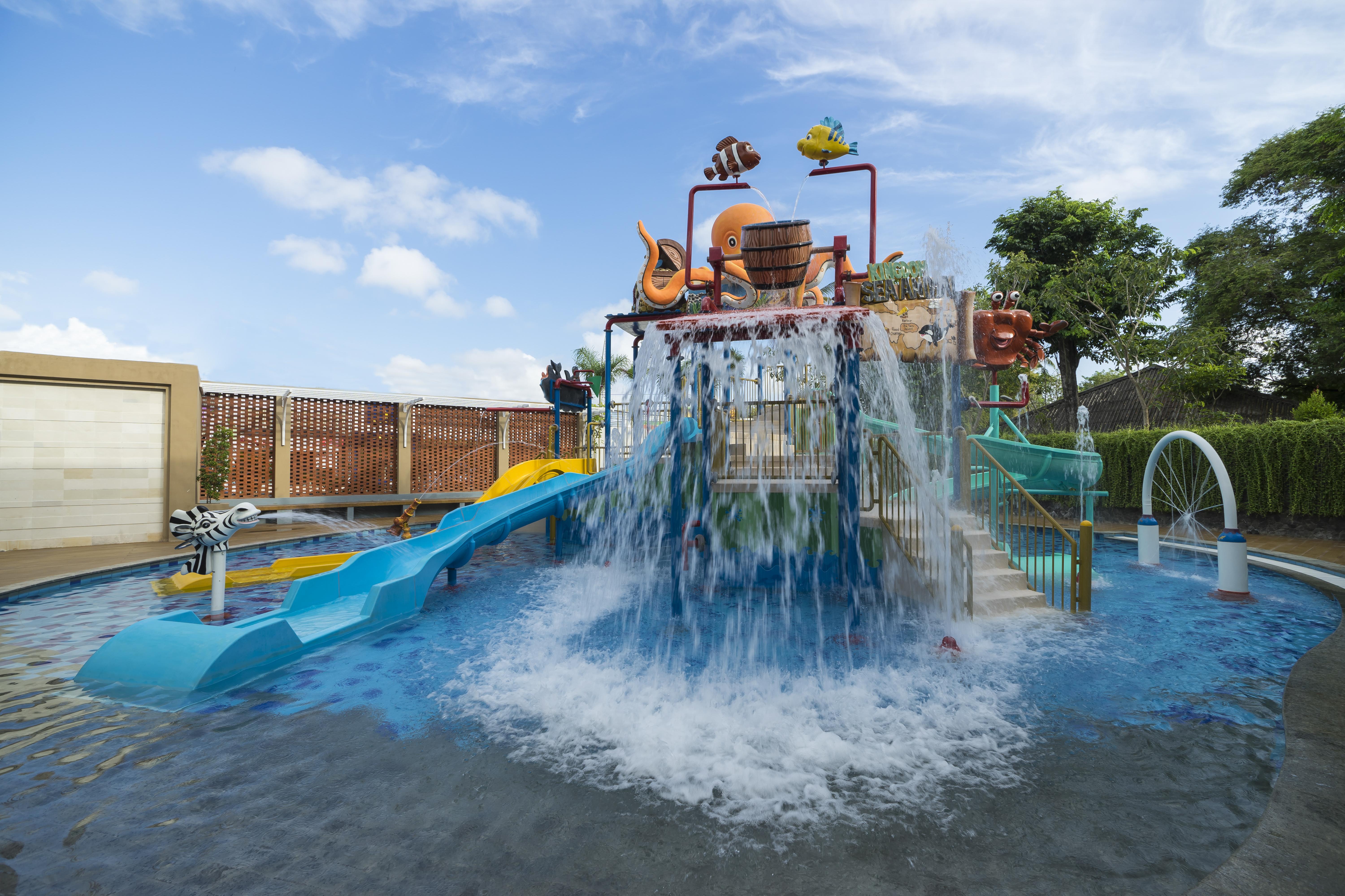 Grand Mirage Resort & Thalasso Bali Nusa Dua  Exterior foto Splash Island